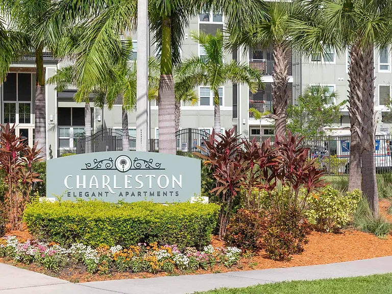 Charleston on 66th — Photo 86