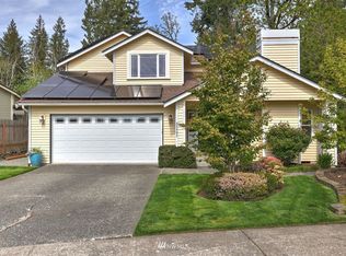 25402 Lake Wilderness Country Club Dr SE, Maple Valley, WA 98038