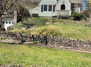 114 Janet Dr, Syracuse, NY 13224