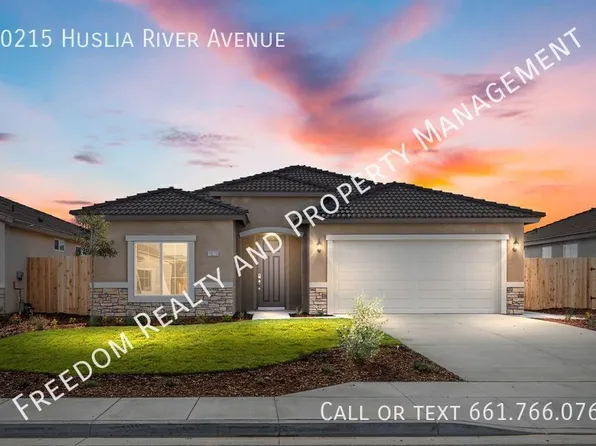 10215 Huslia River Ave, Bakersfield, CA 93311