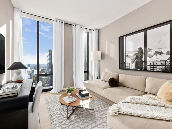 277 5th Avenue image 13 of 35