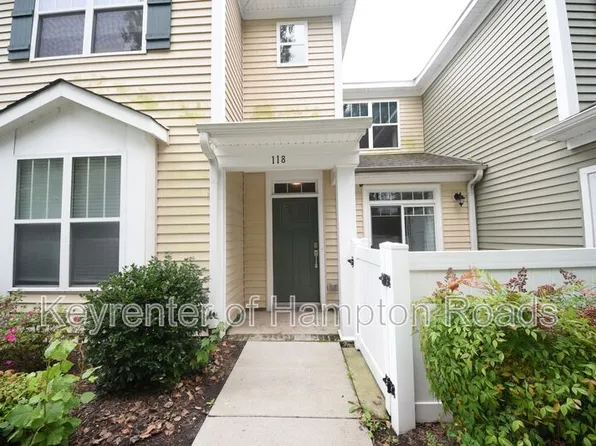 118 Fishers Ct, Hampton, VA 23666