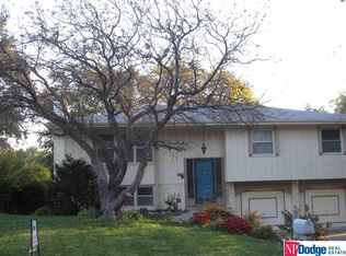 13404 Montclair Dr, Omaha, NE 68144