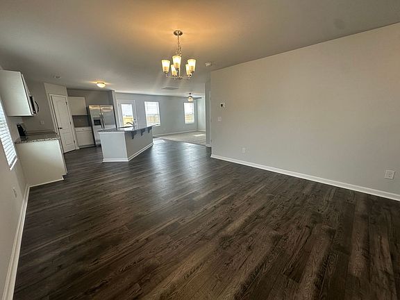 5th image of 292 Chinook Ln