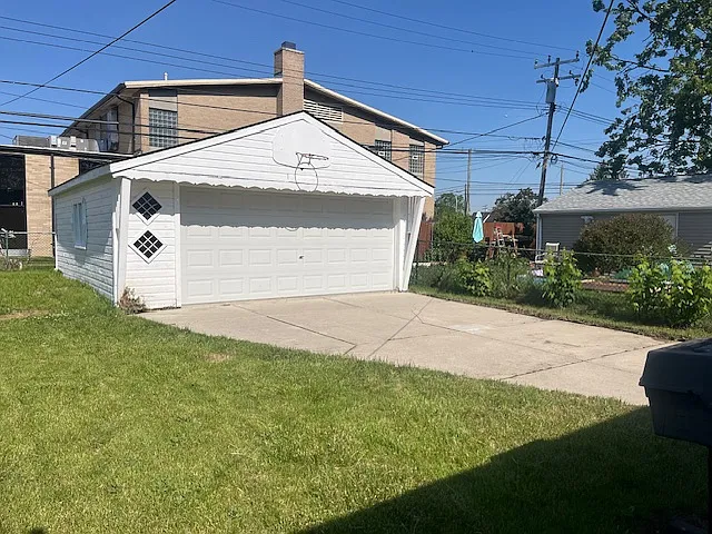 25375 Collingwood St — Photo 13