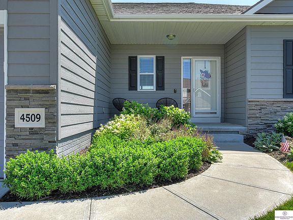 2nd image of 4509 N 206th St