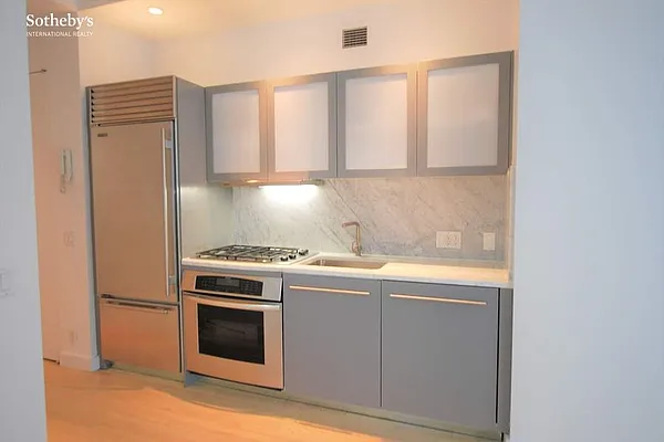 Rented by Sotheby's International Realty | media 4