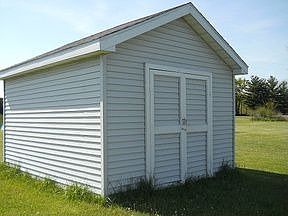 3rd image of 28217 Cedar Creek Dr