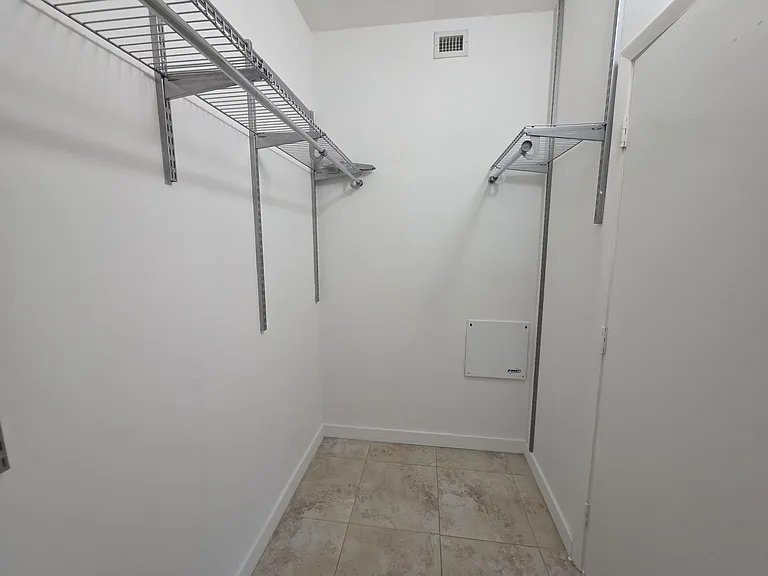1900 N Bayshore Dr #1709 — Photo 40