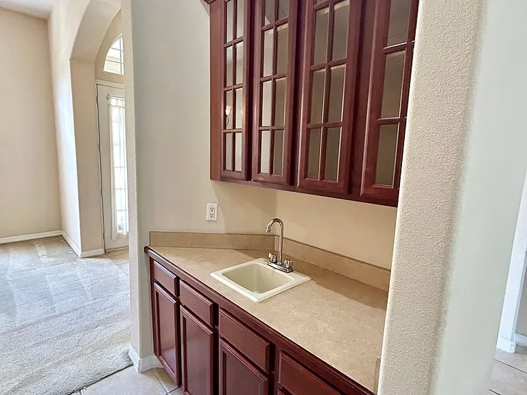 10463 Stone Glen Dr — Photo 7