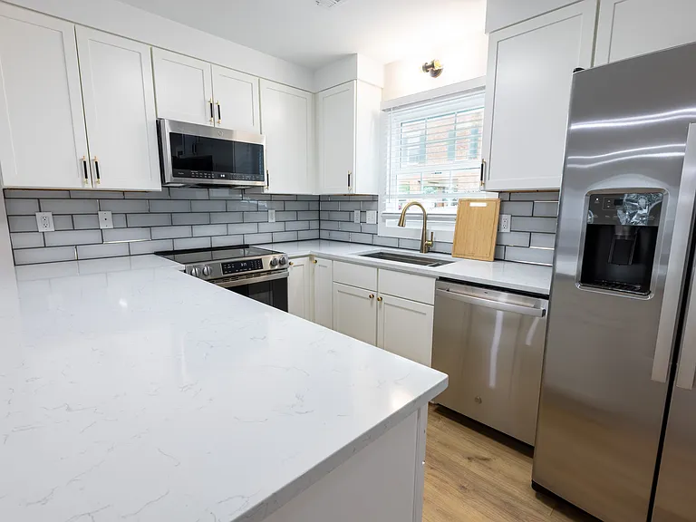 1417 2nd Ct E — Photo 5