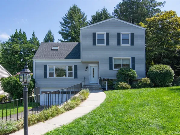 21 Eunice Court, Tarrytown, NY 10591