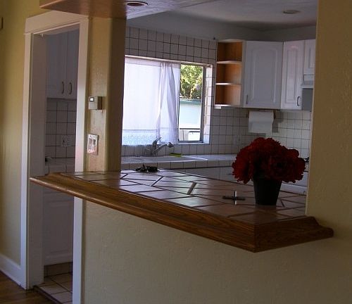 2nd image of 216 W Prospect St