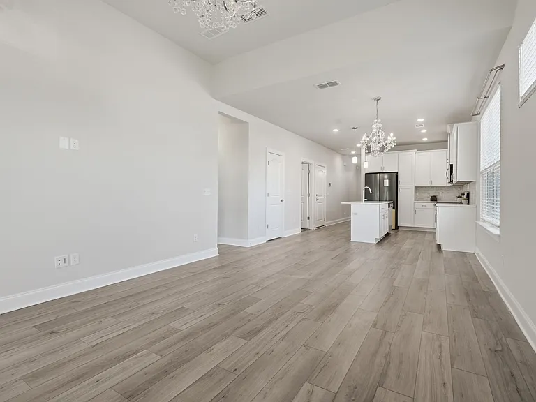282 Netherlands Blvd #1 — Photo 16
