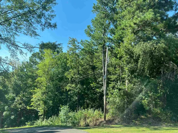 1349 Dewanna Ln #1, Bessemer, AL 35022