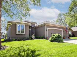 1417 SW Heartwood Ter, Lees Summit, MO 64081