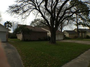 11335 Angelique Dr, Houston, TX 77065