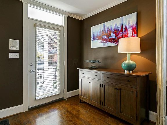 3rd image of 869 City Park Ave