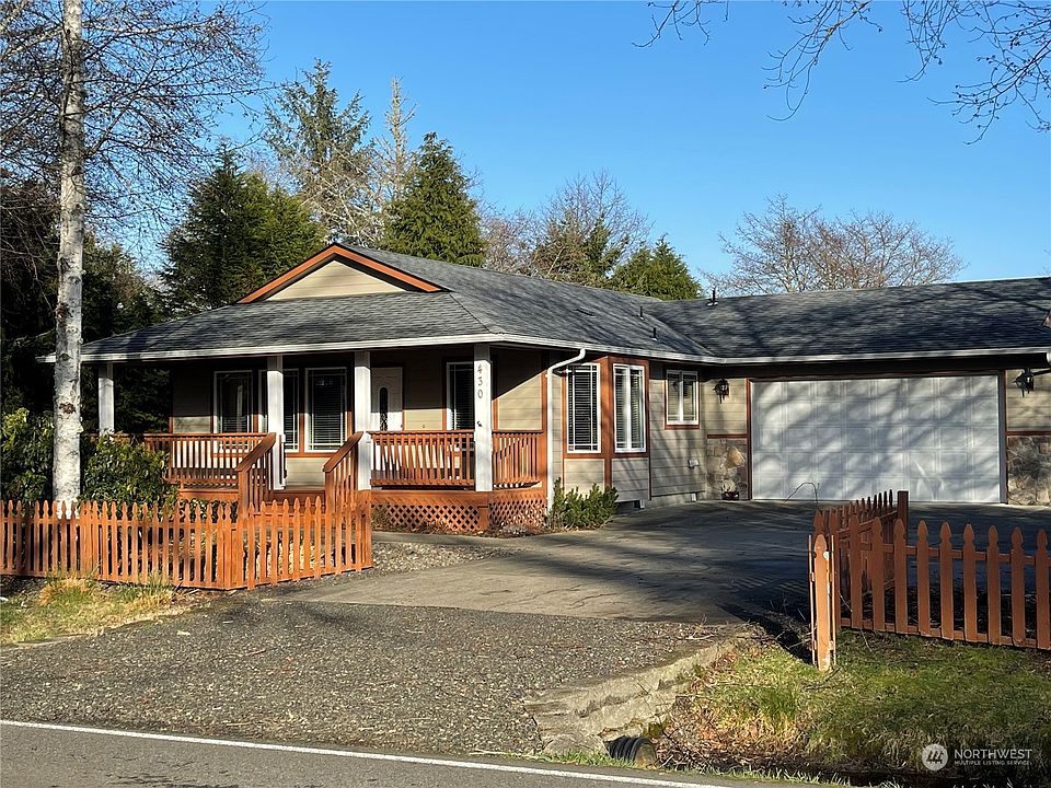1st image of 430 Duck Lake Drive NE