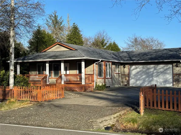 430 Duck Lake Drive NE, Ocean Shores, WA 98569