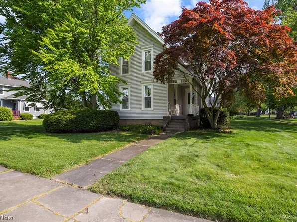5459 South St, Vermilion, OH 44089