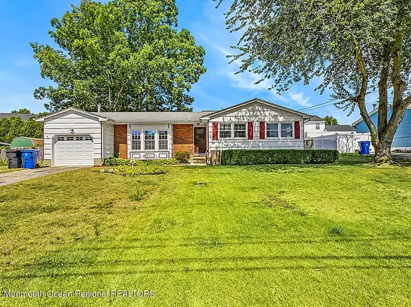 648 Longview Dr, Toms River, NJ 08753