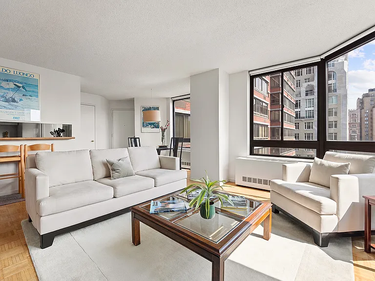 225 W 83rd St #10Z — Photo 3