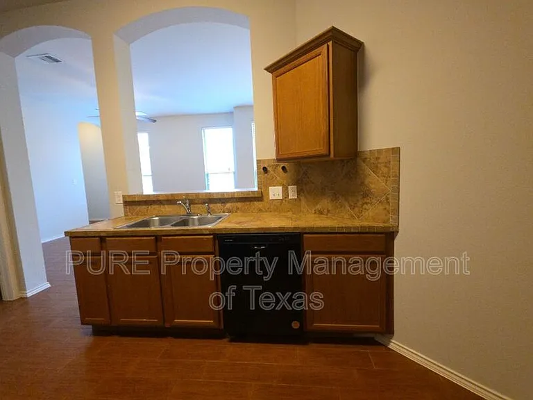 1504 Muirfield Bend Dr #A — Photo 18