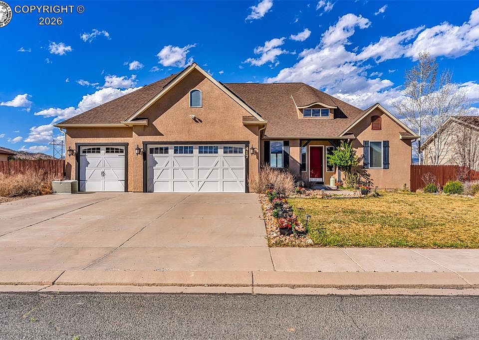 1st image of 417 Gold Canon Rd