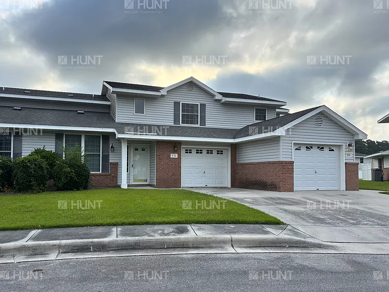 570 Fern Ln — Photo 1