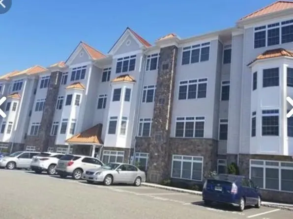 104 E Elizabeth Ave APT 409, Linden, NJ 07036