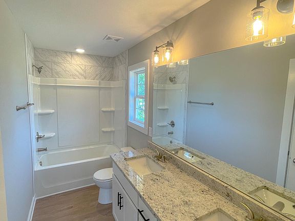 2nd image of 310 Honey Comb Ct
