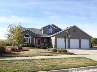 1215 18th St SW, Faribault, MN 55021