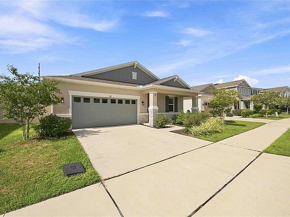 2nd image of 987 GRIFFON AVENUE
