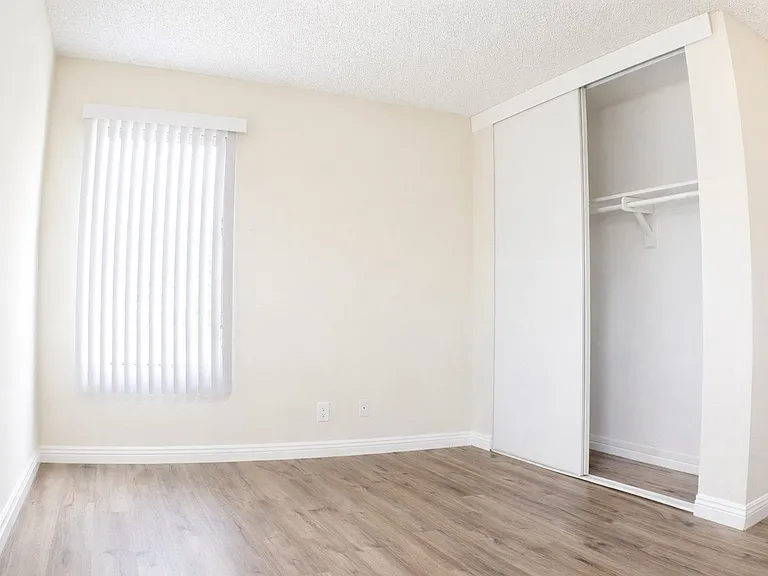 Fulton Place - Mark and Barbara, LLC — Photo 29
