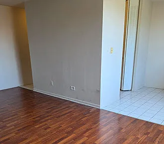 722 W Diversey Pkwy #402 — Photo 6