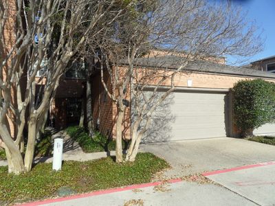 5735 Remington Park Sq, Dallas, TX, 75252