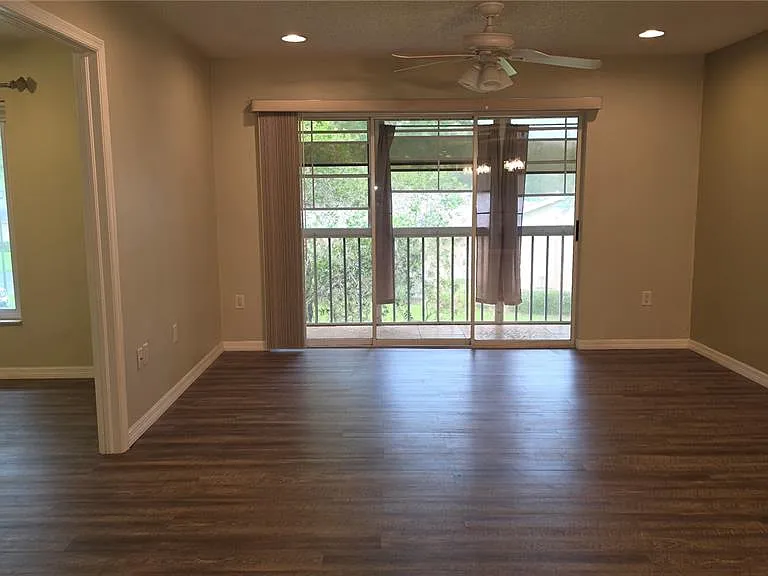 12119 Sunny Glen Ln #E2 — Photo 10