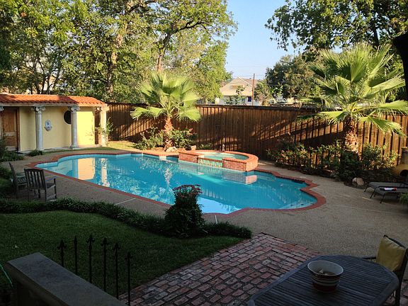 4th image of 3810 Stonewall St