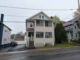 24-26 Benjamin Rd, Belmont, MA