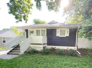 1004 27th St, Des Moines, IA 50311