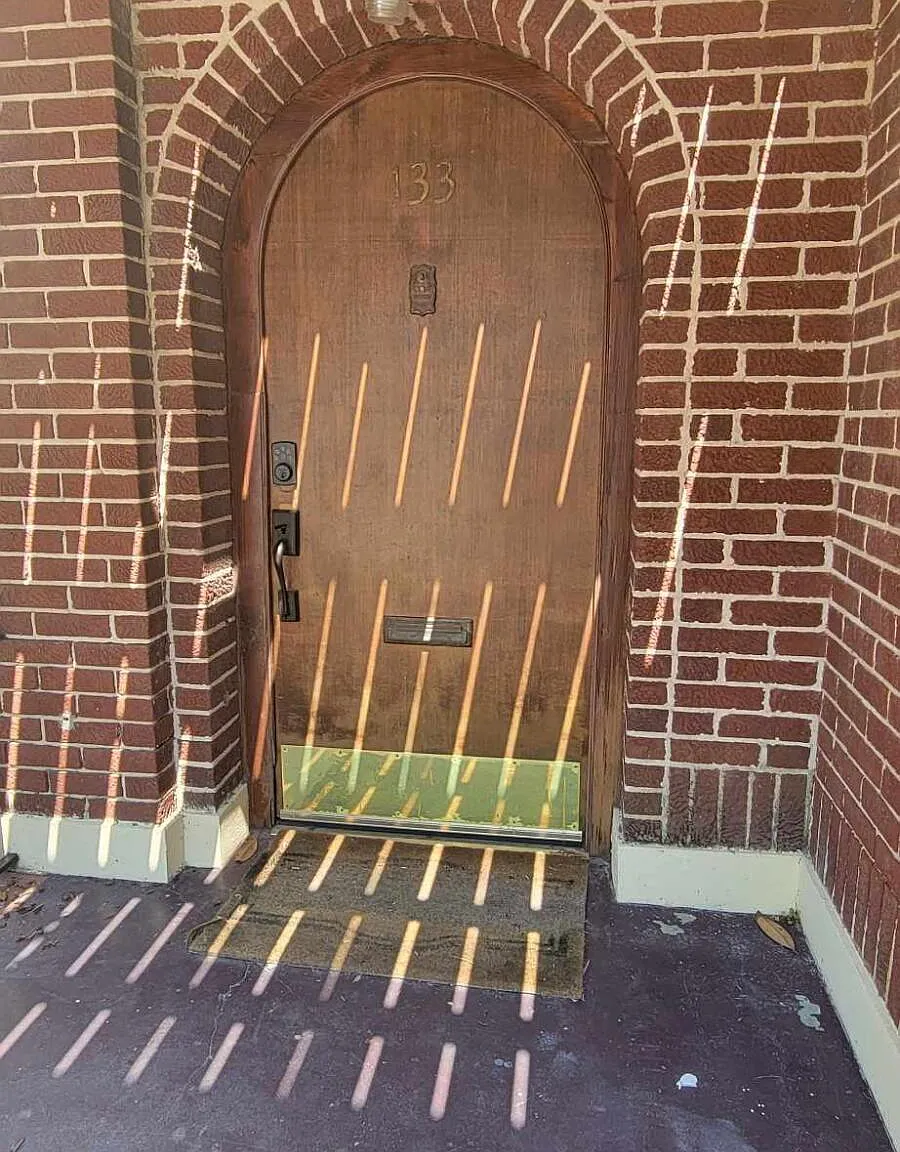 1 bed, 1.0 bath, 800 sqft, $1,800 — Photo 3
