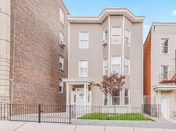 30 Ashburton Avenue, Yonkers, NY 10701