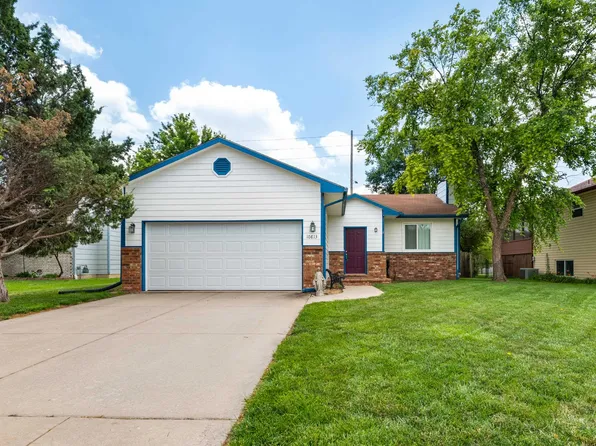 10813 W Blake Cir, Wichita, KS 67209