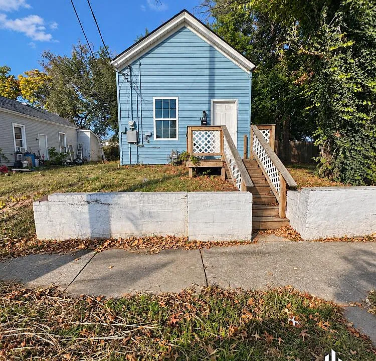 1528 S 9th St