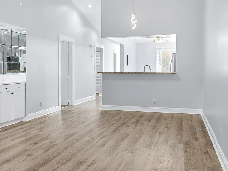 460 NW 67th St #L204 — Photo 10