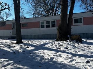 41 Ems W23b Ln, North Webster, IN 46555