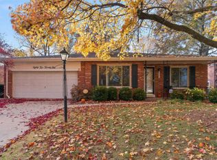8221 Fendale Dr, Saint Louis, MO