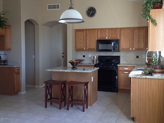 2nd image of 18192 W Desert Blossom Dr