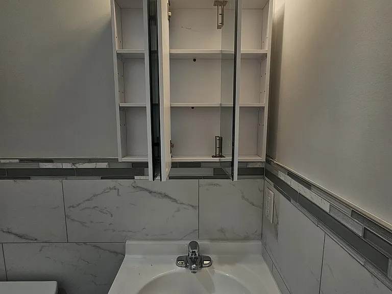414 S 10th St #2 — Photo 15